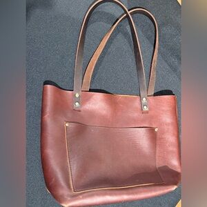 Portland Leather Classic Medium Tote Bag